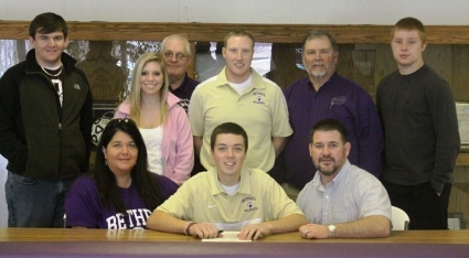 Grant Howell Signs with Alley Cats